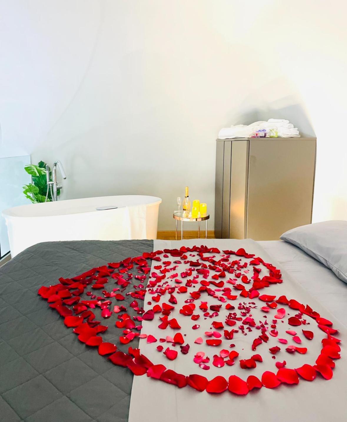 Jacuzzi Luxury Apartment In The Town Centre Torino Dış mekan fotoğraf